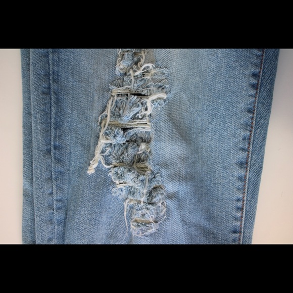 Ardene Denim Ripped Jeans - Picture 4 of 5